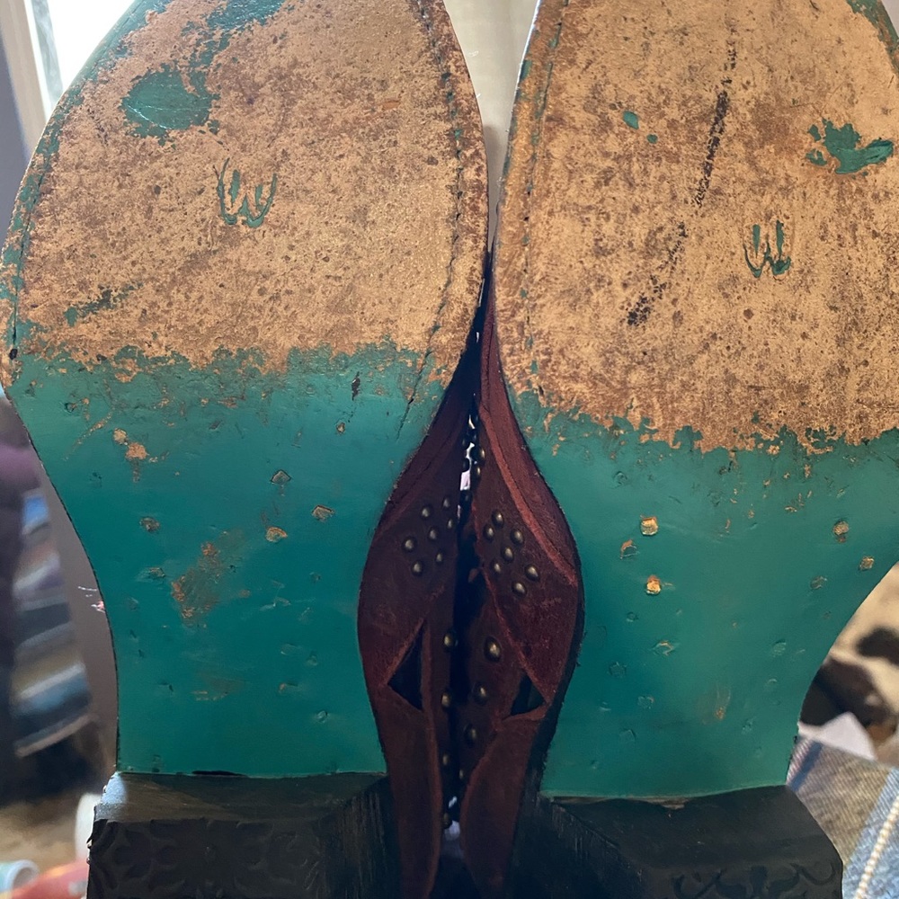 Lane booties - Picture 7 of 7